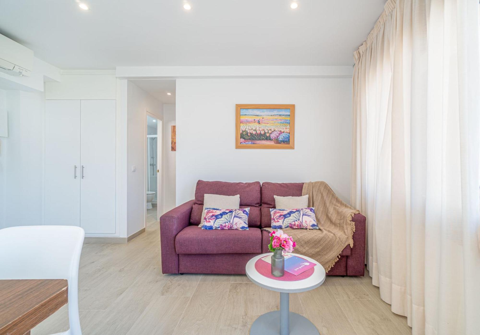 Apart-Rent Apartment Av Rhode 2º 2007 로지즈 외부 사진